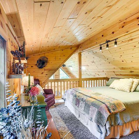 Idyllic Cabin In The Heart Of Hocking Hills Rockbridge Extérieur photo